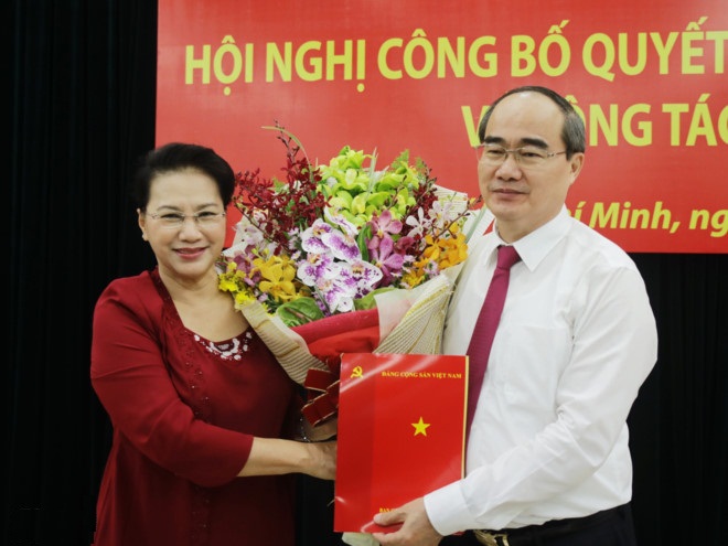 Ong Nguyen Thien Nhan lam Bi thu TP.HCM hinh anh 1